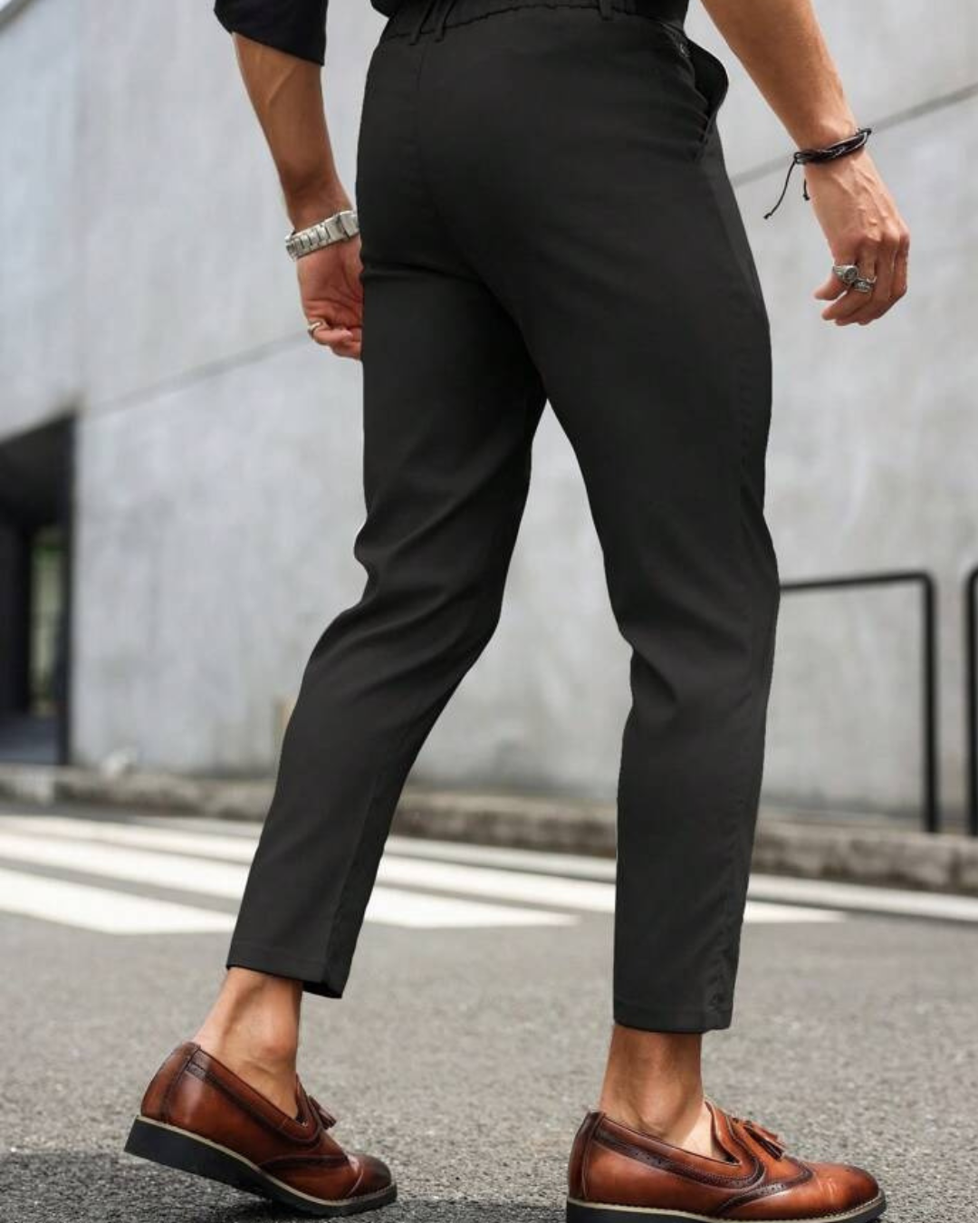 Pantalón de Corte Recto con Tejido Elástico para Hombre