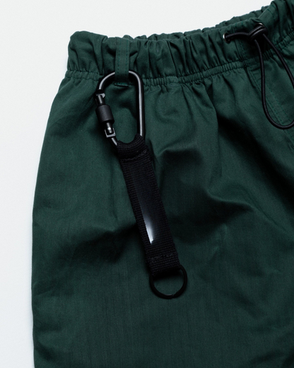 Pantalón Unisex de Corte Relajado Estilo Urbano y Funcionalidad Sostenible